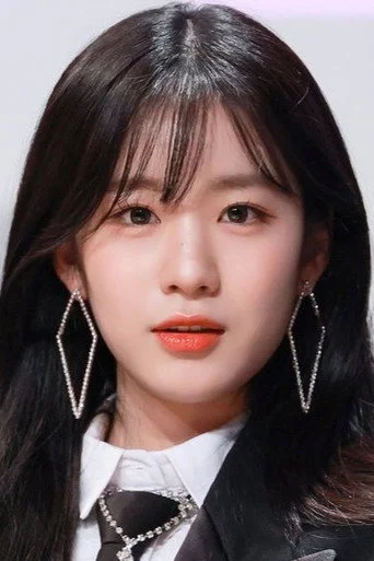 Chân dung Woo Yeon