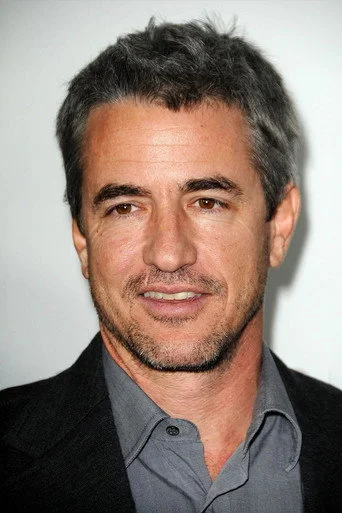Chân dung Dermot Mulroney