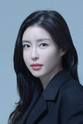 Chân dung Seo Min-joo