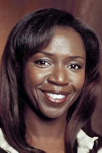 Chân dung Cynthia Martells