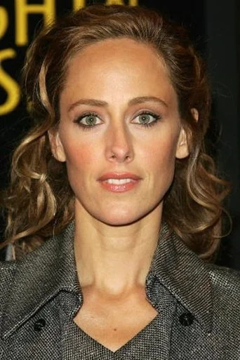 Chân dung Kim Raver