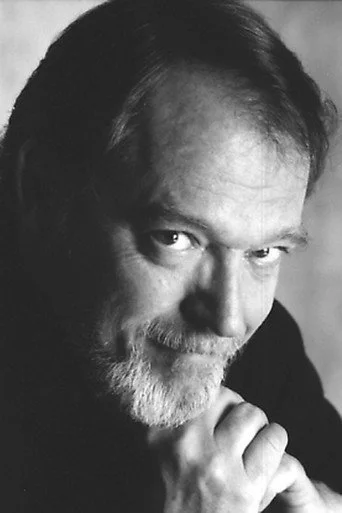 Chân dung Michael McConnohie