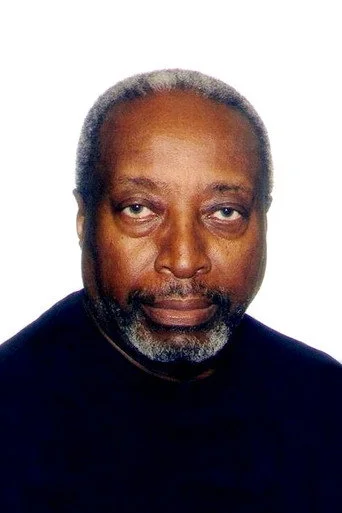 Chân dung George Lee Miles