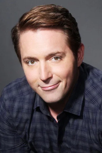 Chân dung Beck Bennett