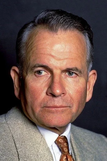 Chân dung Ian Holm