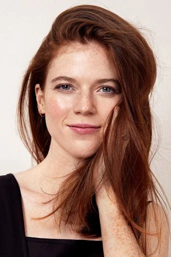 Chân dung Rose Leslie