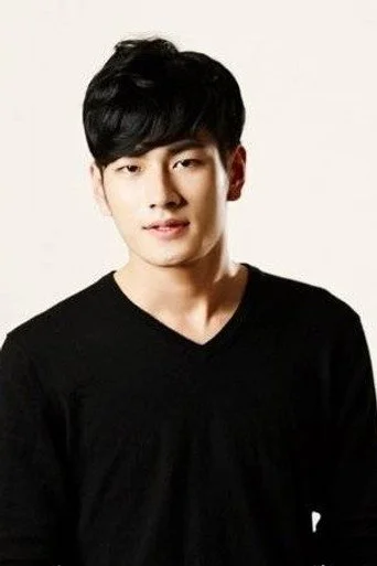Chân dung Jin Woo-jin