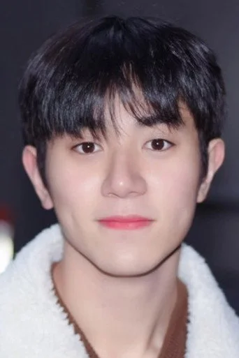 Chân dung Kim Hyun-seo