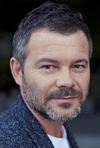 Chân dung Jacek Braciak