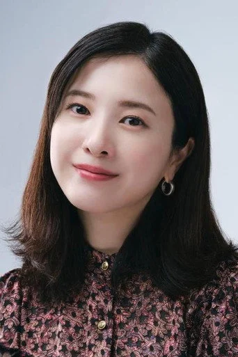 Chân dung Yuriko Yoshitaka