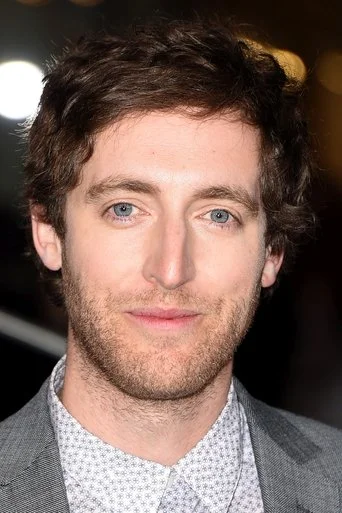 Chân dung Thomas Middleditch