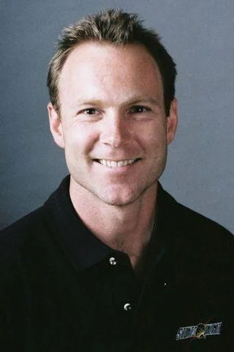 Chân dung Matthew Taylor