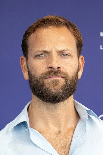 Chân dung Alessandro Borghi