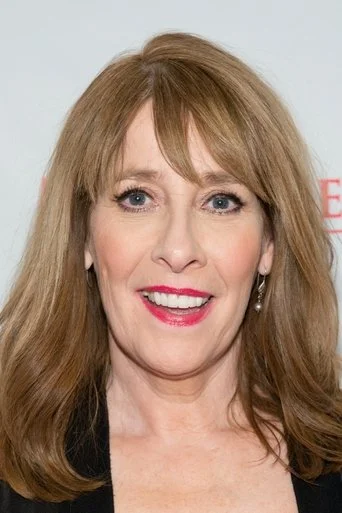 Chân dung Phyllis Logan