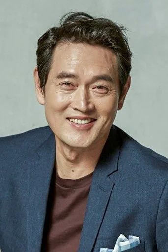 Chân dung Kim Myung-soo