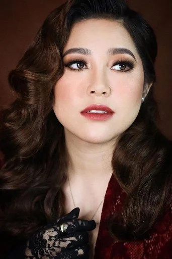 Chân dung Moira dela Torre