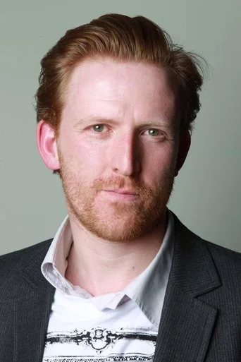 Chân dung Tom Goodman-Hill