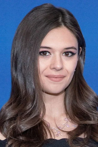 Chân dung Nicole Maines