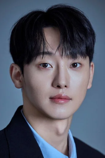 Chân dung Kang Ha-kyung