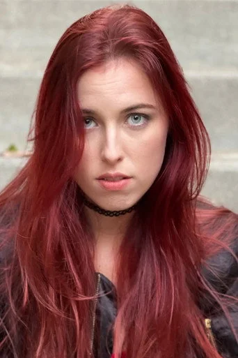 Chân dung Samantha Mahurin