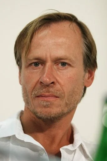 Chân dung Karel Roden