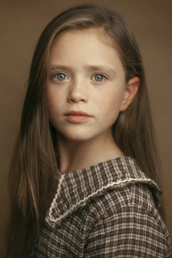 Chân dung Emmy Nolan