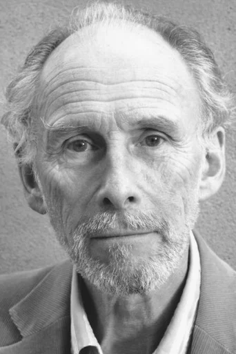 Chân dung Christopher Godwin