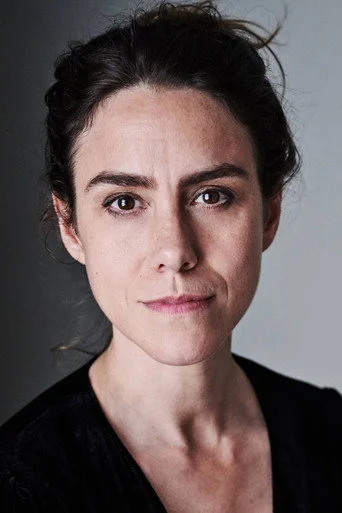 Chân dung Emily Bruni