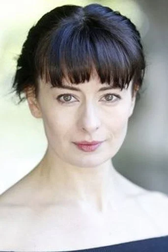 Chân dung Nicola Stuart-Hill