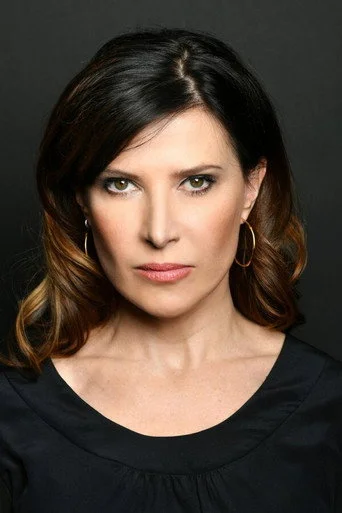 Chân dung Ronni Ancona