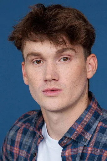 Chân dung Matt Lintz