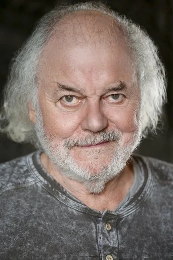Chân dung David Sterne