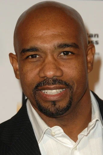 Chân dung Michael Beach