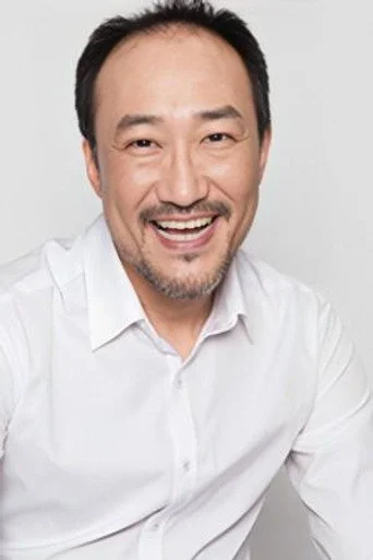 Chân dung Lee Dong-hee