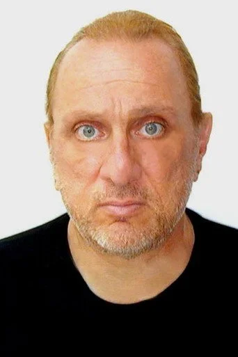 Chân dung Geoffrey Giuliano