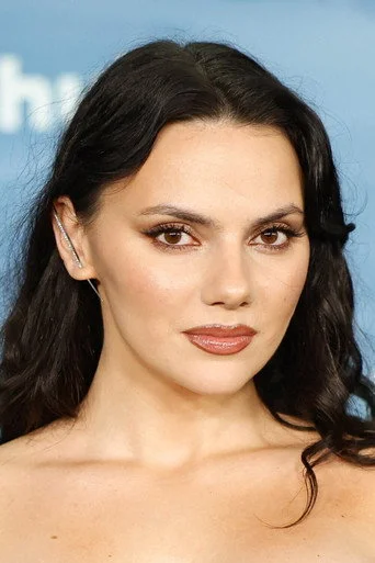Chân dung Dafne Keen