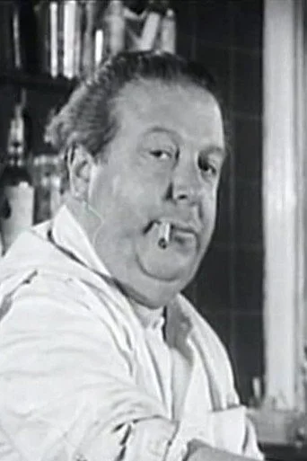 Chân dung Ángel Álvarez