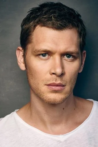 Chân dung Joseph Morgan