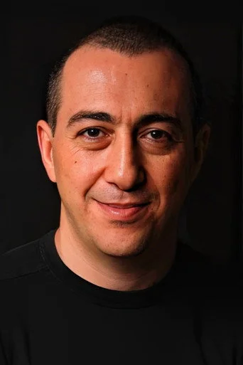 Chân dung Şehsuvar Aktaş