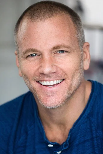 Chân dung Sean Carrigan