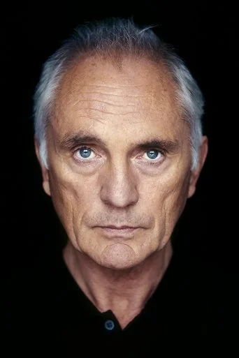 Chân dung Terence Stamp