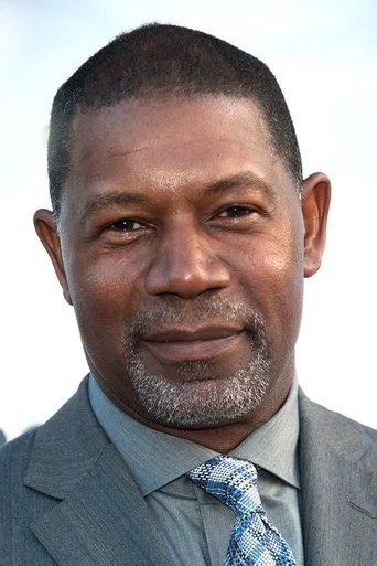 Chân dung Dennis Haysbert