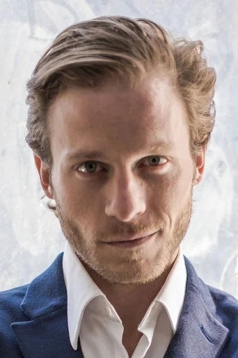 Chân dung Steve Lenz
