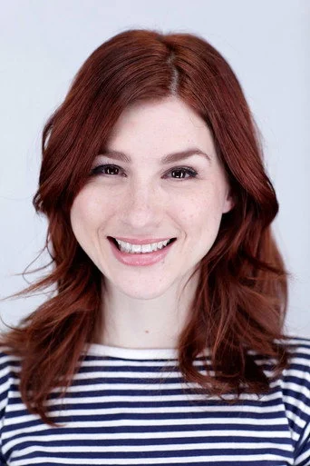 Chân dung Aya Cash