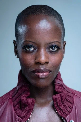 Chân dung Florence Kasumba