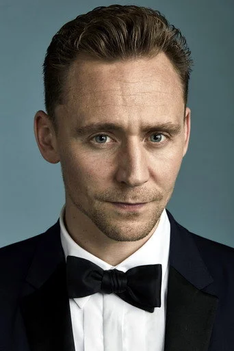 Chân dung Tom Hiddleston
