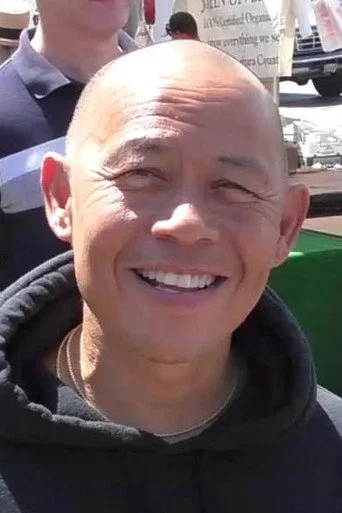 Chân dung Ernie Reyes Jr.