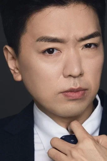 Chân dung Kim Seong-hoon