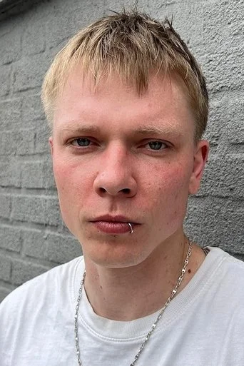 Chân dung Anton Bitter
