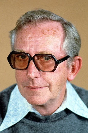 Chân dung Lewis Gilbert
